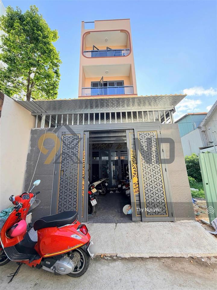 Nhà ở kèm chdv 5 tầng hxh xây mới  thu nhập 22 triệu  sau lưng đh ngân hàng sát kha vạn cân