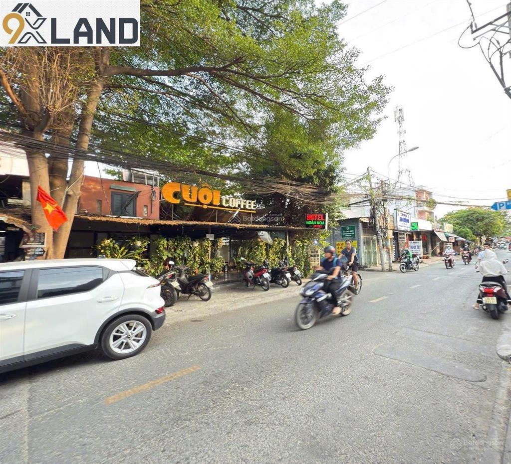 Chdv cao cấp 3 tầng hxh thông ngay đh kiến trúc  đường đặng văn bi  gần ga metro  130m2 ngang 6m