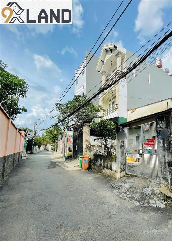 Chdv cao cấp 3 tầng hxh thông ngay đh kiến trúc  đường đặng văn bi  gần ga metro  130m2 ngang 6m
