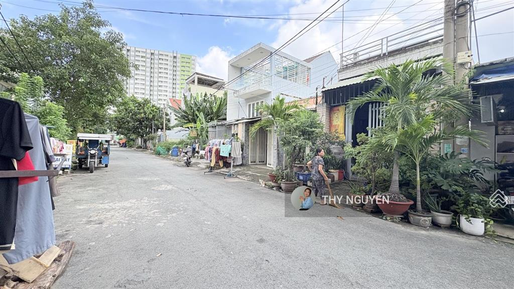 Nhà kế bên metro bình thái  vị trí đắc địa  kinh doanh tốt  đường rộng 8m  dt 114m2 (5x23m)