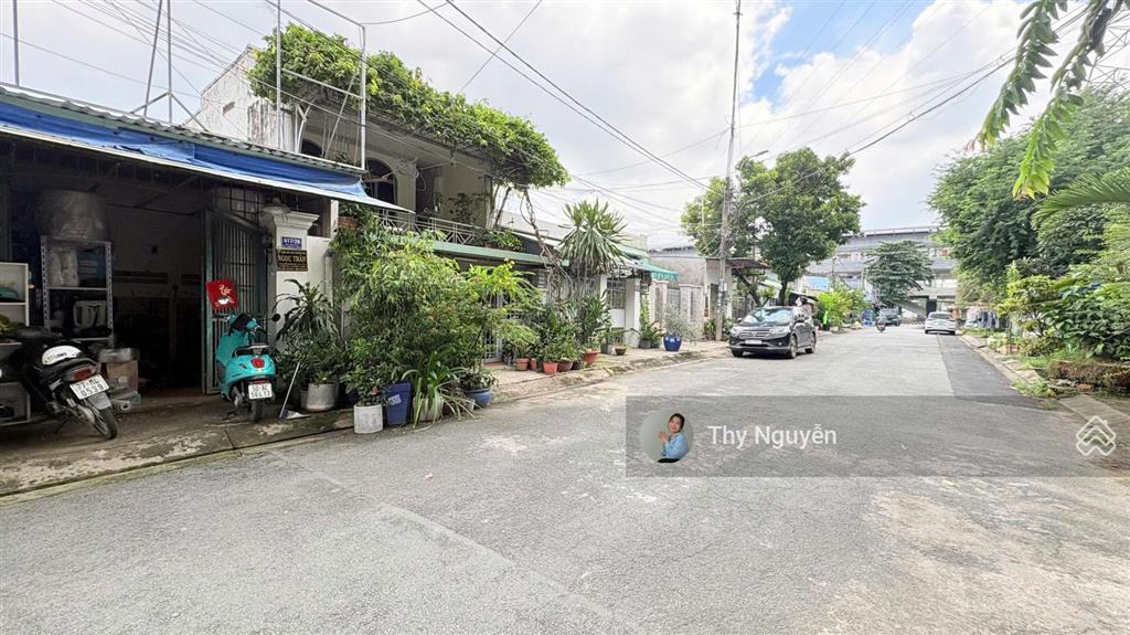 Nhà kế bên metro bình thái  vị trí đắc địa  kinh doanh tốt  đường rộng 8m  dt 114m2 (5x23m)