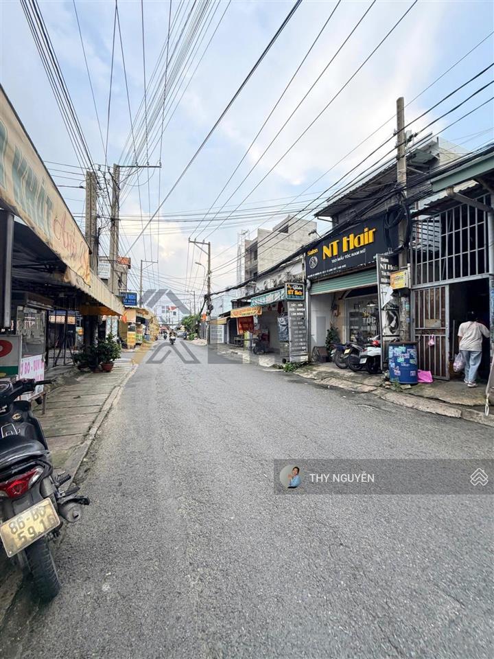 Nhà c4 mặt tiền đang kinh doanh  đường thông gần kha vạn cân  66m2 ngang 5m
