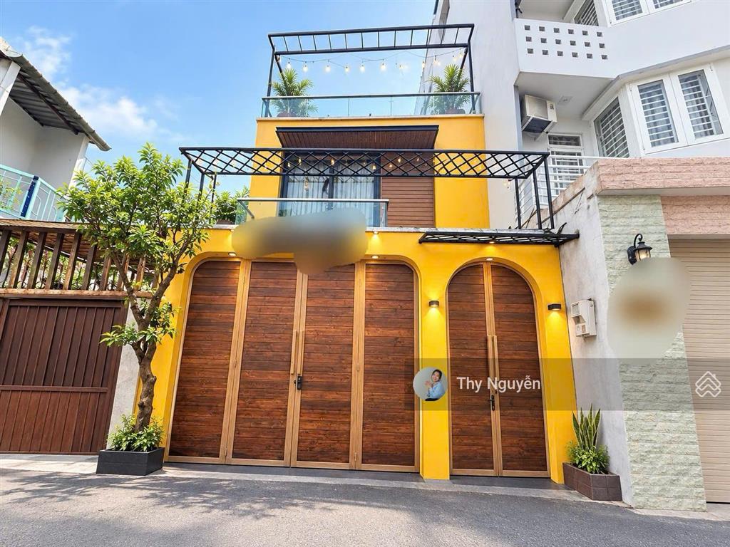 Nhà 2 mặt tiền  3 tầng  đường số 10 sát võ căn ngân  kinh doanh tốt  81m ngang 5.5m