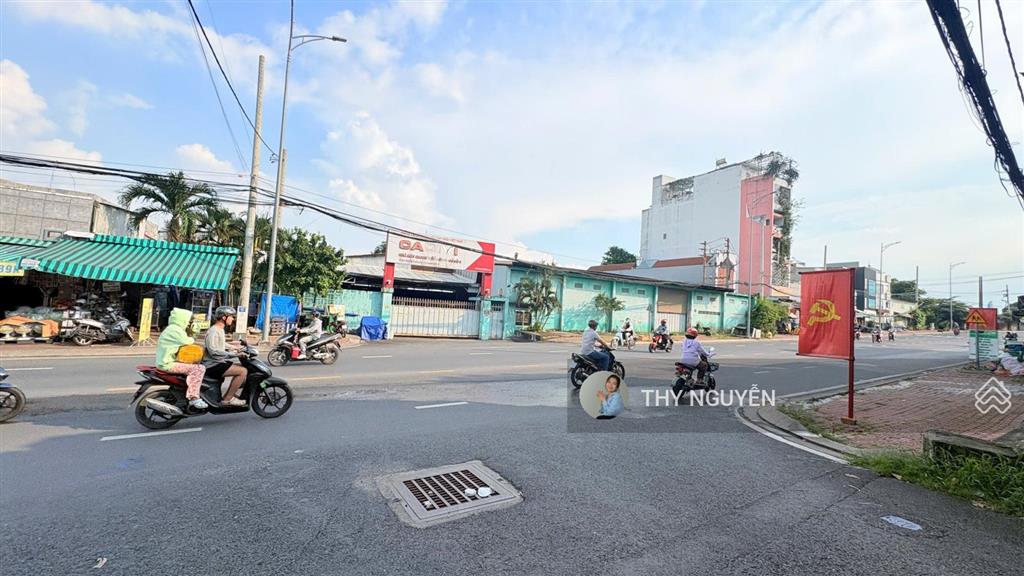 Hot! nhà 3 tầng  hẻm ô tô  đường lê văn chí  sát đh sư phạm kỹ thuật  gần ga metro  ngang 5m