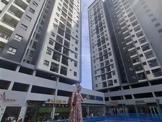 Cho thuê căn hộ 3pn2wc  8tr, sẵn 01 số nội thất.