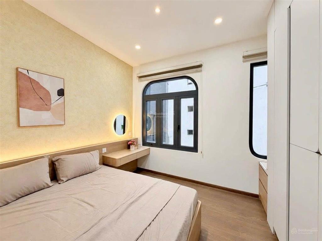 Nhà đẹp 2 tầng ngô tất tố full nội thất
