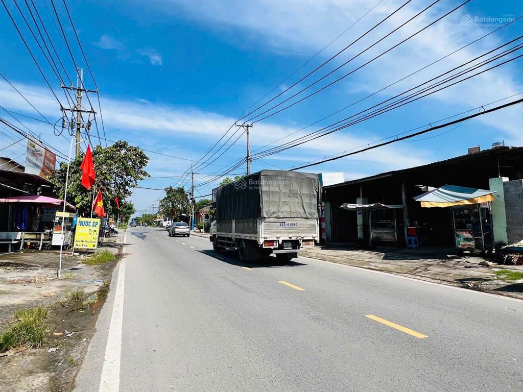 Bán gấp mt nhựa tl2, củ chi (8.4x43m) 367m2, có hàng rào sẵn, bao sang tên công chứng