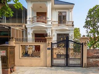 Biệt thự full nội thất cao cấp tại đường đầm vạc  mặt tiền 7,5m, sân ô tô riêng, gần luxora
