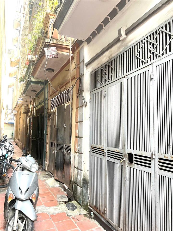 Bán nhà ngõ 126 vĩnh hưng 28m² 4 tầng, dân xây, ngõ thông, 10m ra ô tô, ko quy hoạch, chỉ 5,5 tỷ