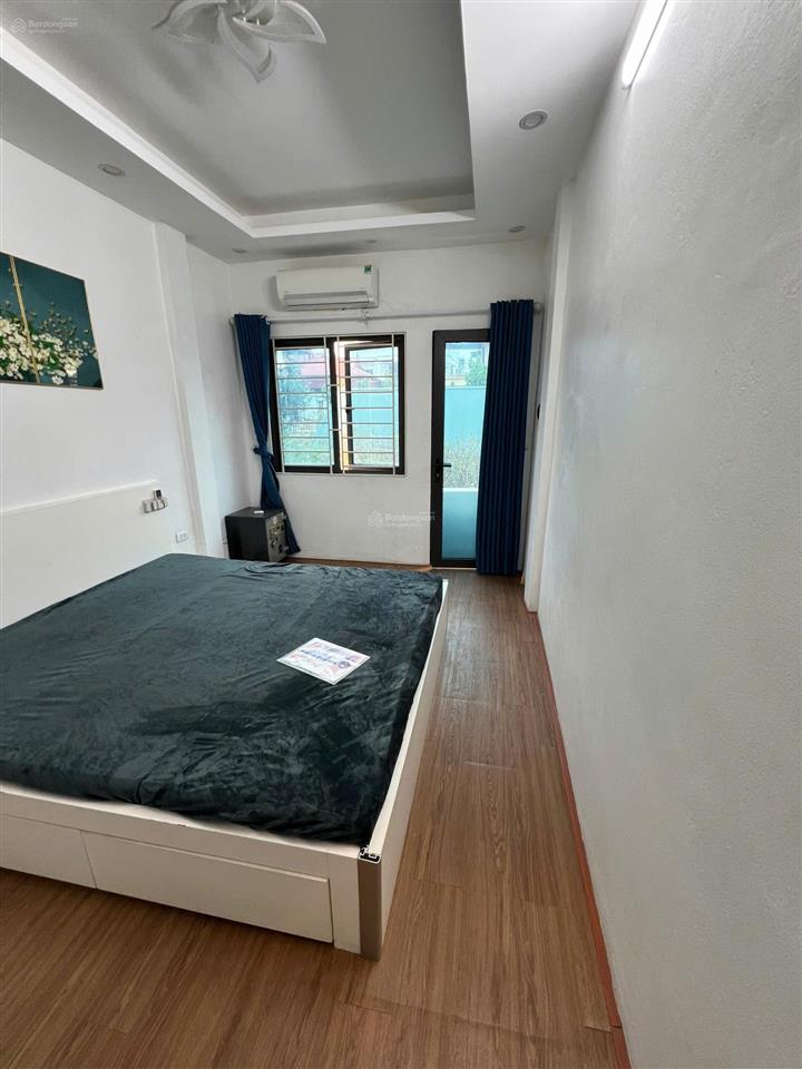 Siêu hiếm chỉ 5 tỷ n.hà đẹp lĩnh nam  hoàng mai  26m 4 tầng  ô tô đỗ cổng  sổ đỏ chính chủ