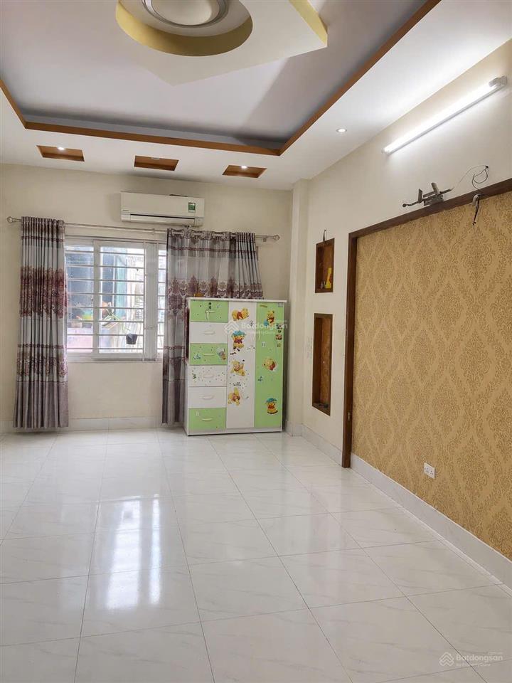 Bán nhà 4 tầng vĩnh hưng, hoàng mai  lô góc 2 mặt thoáng  32m²  cách ô tô 10m  chỉ 5,8 tỷ