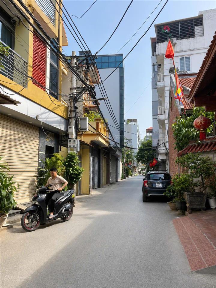 Hi.ếm! nhà lô góc tt hoàng mai  32m  5 tầng  tc 6tỷ  ngõ thông  ở ngay