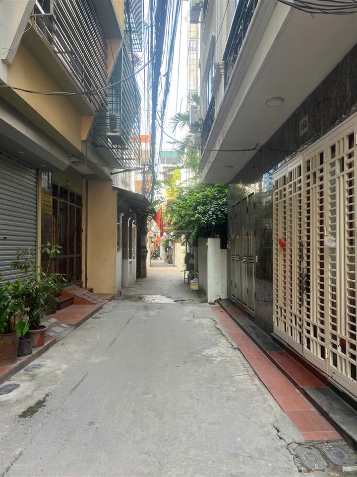 Bán nhà gần times city  dương văn bé | 32m  5 tầng | 6,8 tỷ