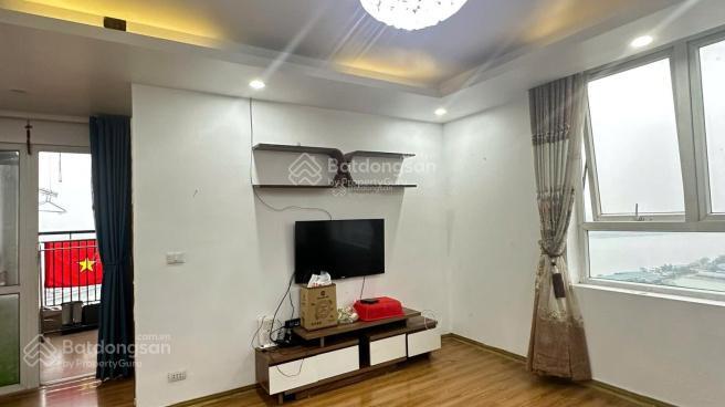 **5,4 tỷ căn hộ udic 67m, 2 ngủ, view sông hồng**