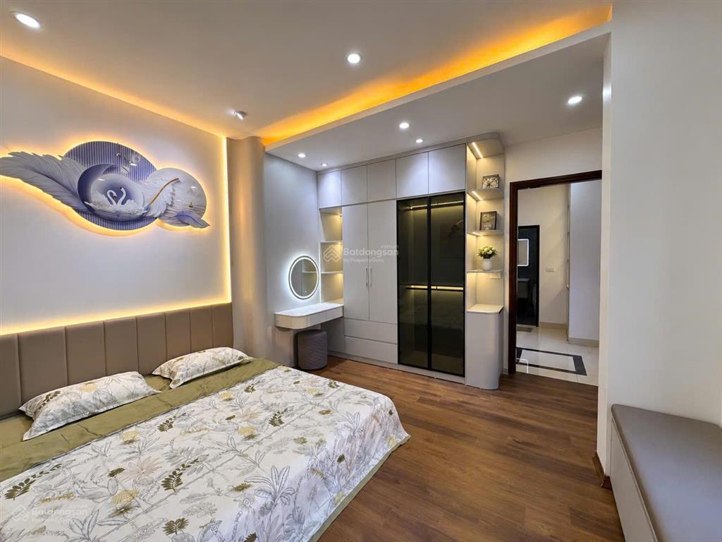 Kim đồng lô góc 40m 5 tầng, mặt tiền khủng, 5 ngủ giá hơn 9 tỷ