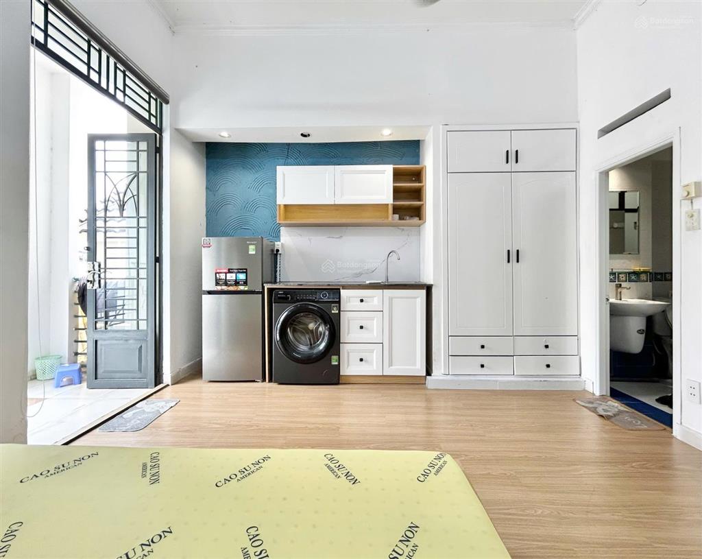 Studio tại 120 phan xích long, 6,2 triệu/th, 25m²