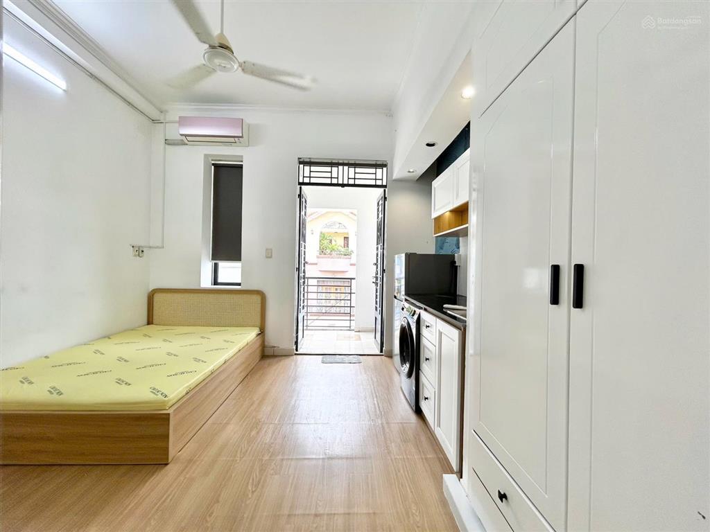 Studio tại 120 phan xích long, 6,2 triệu/th, 25m²