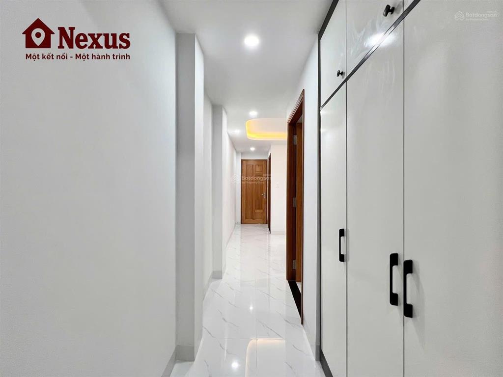 2pn, 1wc, 60m2 tại 496 dương quảng hàm, giá tốt 9,8 triệu vnd