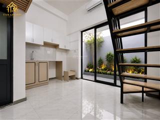 Duplex sân vườn trồng cây hoa  diện tích rộng rãi  mới 100%  gần cầu bông q1