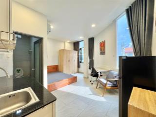Studio thoáng mát full nội thất ngay gần công viên làng hoa  thiết kế thoáng mát  cửa sổ