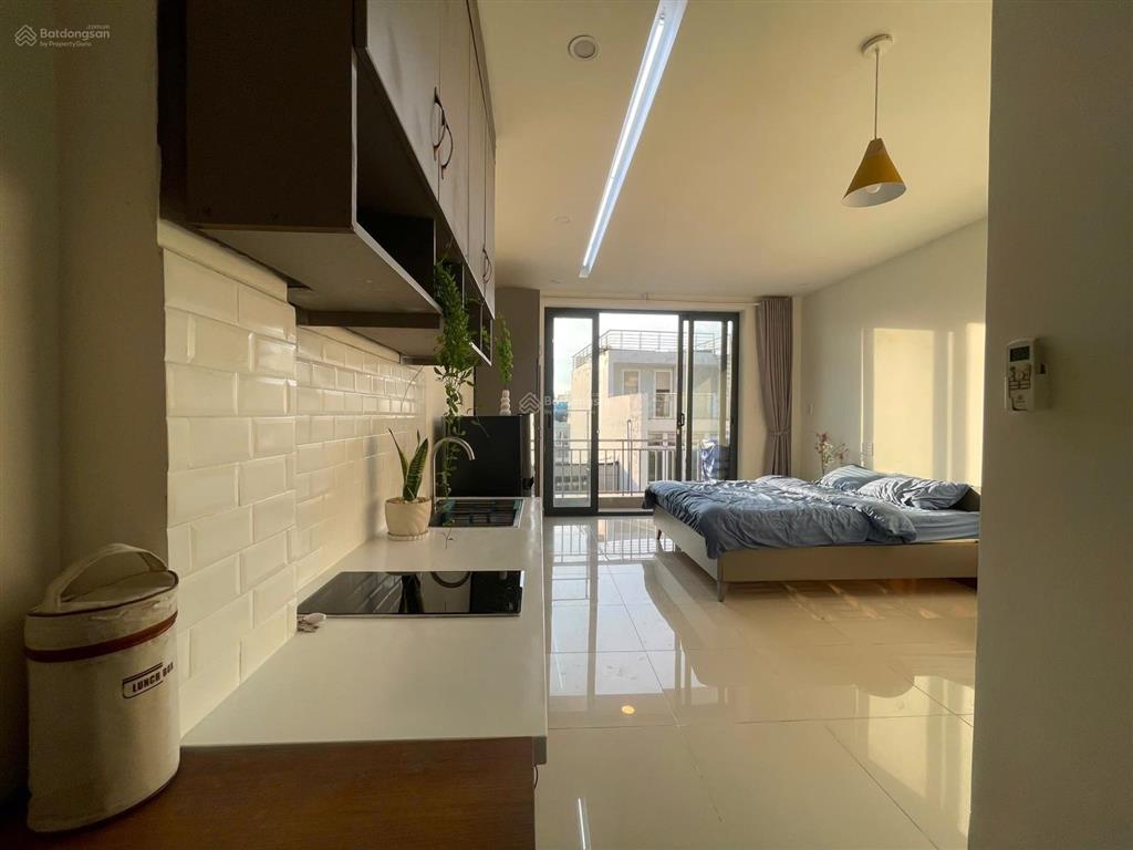 Căn hộ studio thoáng mát ngay gần đối điện chợ hanh thông tây