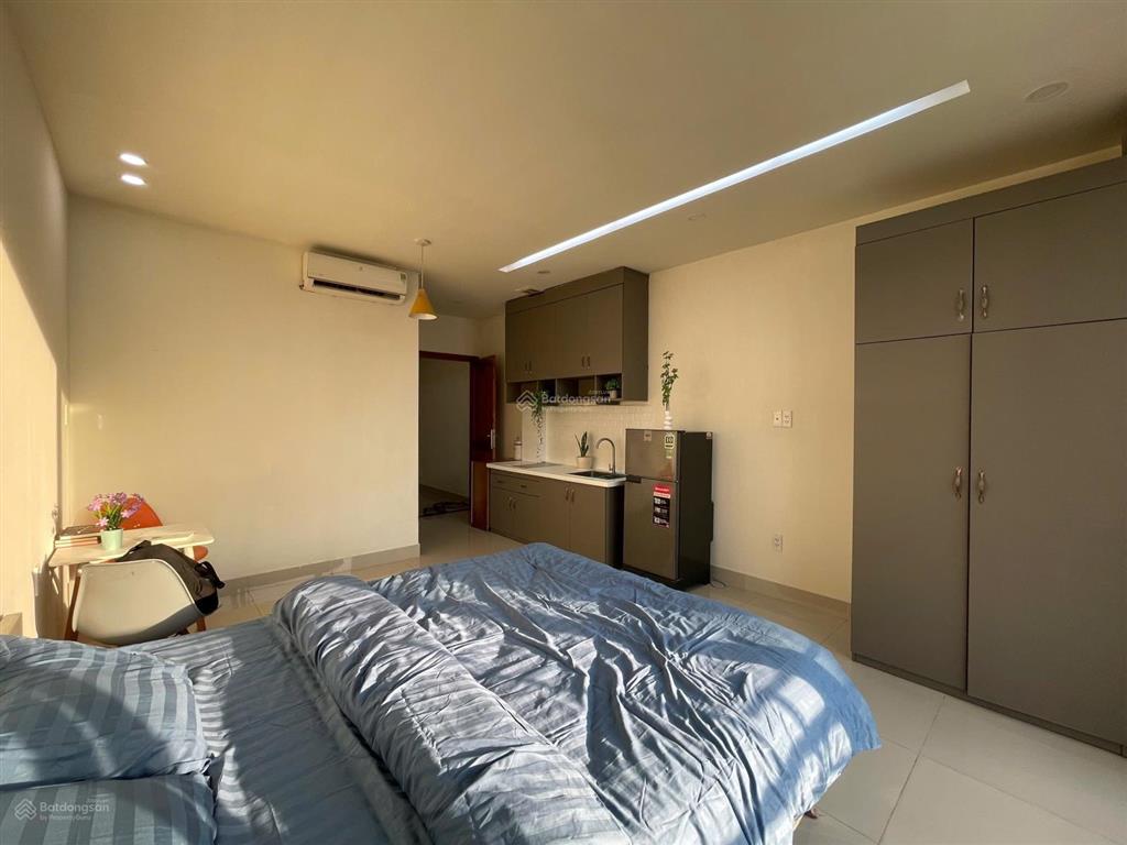 Căn hộ studio thoáng mát ngay gần đối điện chợ hanh thông tây