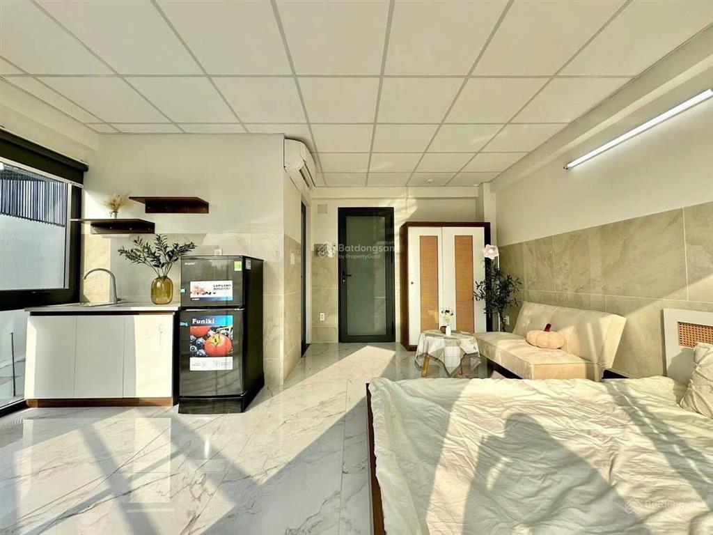 Studio ban công thoáng mát ngay gần lotter nguyễn văn lượng  tiện qua đh văn lang