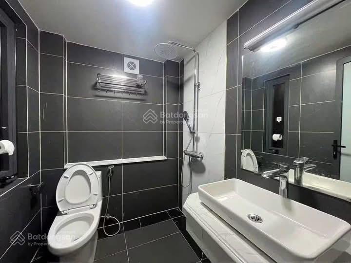 Căn hộ studio thoáng mát ngay gần emart phan văn trị  tiện di chuyển qua trung tâm