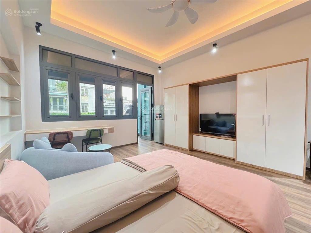 Khai trương căn hộ ban công rộng đảo kim cương sala nhà mới 100%
