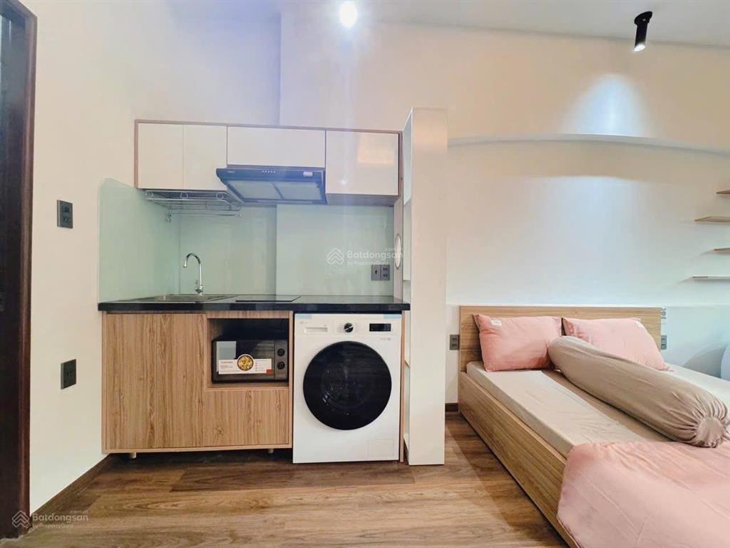 Khai trương căn hộ ban công rộng đảo kim cương sala nhà mới 100%