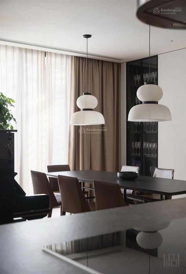 Cho thuê gấp 1 cặp căn hộ 3pn, 3wc, 110m2 tại vinhomes symphony riverside