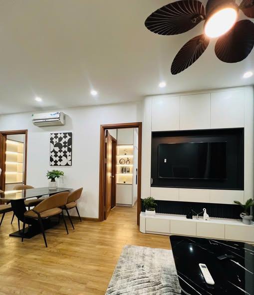 Hàng hiếm! bán căn 2pn iris garden 61.5m giá tốt trong khu vực chỉ từ 4,5 tỷ.  0974 999 ***