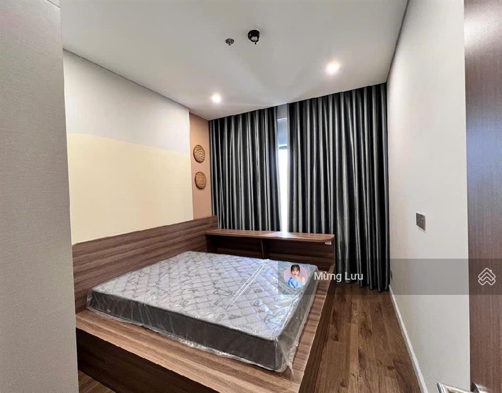 Giá thuê căn hộ 2pn full đồ có slot oto tại vinhomes gardenia chỉ 16 triệu.  0974 999 ***