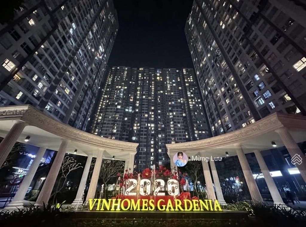 Giá thuê căn hộ 2pn full đồ có slot oto tại vinhomes gardenia chỉ 16 triệu.  0974 999 ***