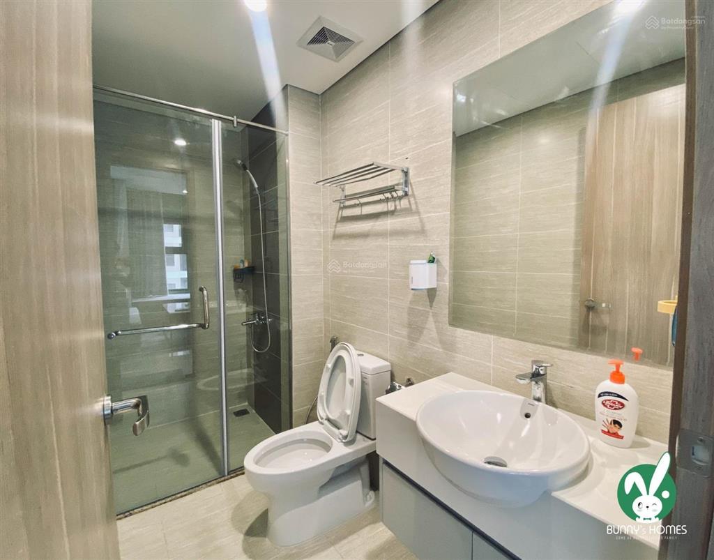 Bán nhanh căn hộ studio 31m² tặng full nội thất giá chỉ 2,15 tỷ tại kđt vinhomes