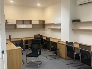 Cho thuê văn phòng tại 85 nguyễn chí thanh diện tích 68m2 12,5 usd/m2 bao gồm thuế phí dịch vụ