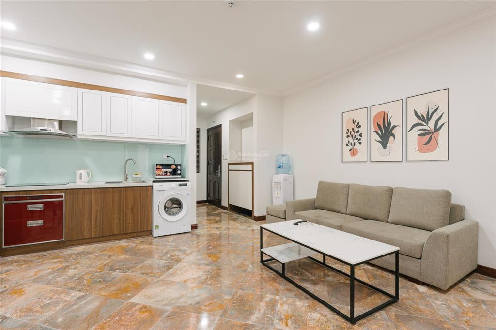 Cho thuê căn hộ dịch vụ tại 535 kim mã, 40 m2, studio giá 12 triệu tiện ích, thuận tiện giao thông