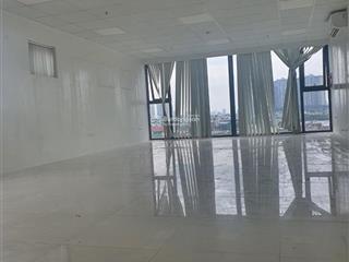 Cho thuê văn phòng tại đội cấn diện tích 85 m2 giá 20 triệu mặt bằng vuông vắn vị trí thuận tiện