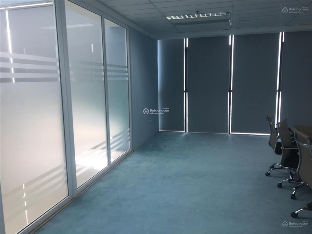 Cho thuê văn phòng tại võ văn dũng giá rẻ diện tích 20m2, giá 4,5 triệu, có xuất hóa đơn