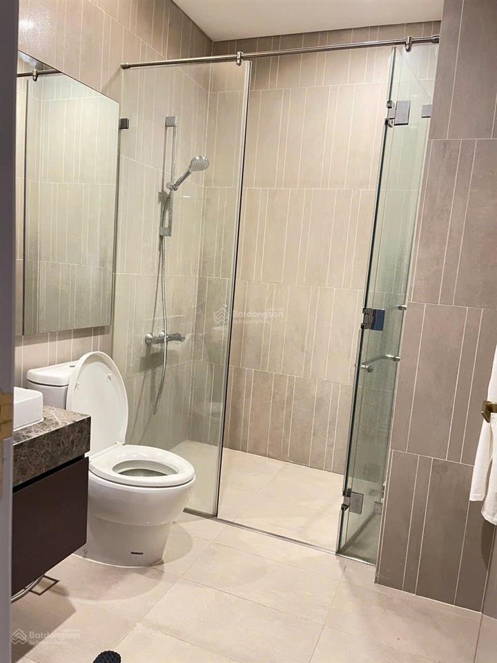 Cho thuê căn hộ tại sun thụy khuê diện tích 91m2 2 ngủ giá 28 triệu đầy đủ nội thất tầng cao