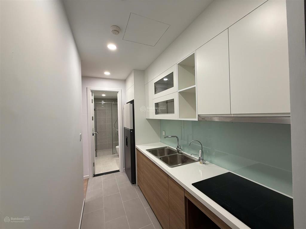 Cho thuê căn hộ m3m4 nguyễn chí thanh diện tích 120m2 4 ngủ giá 18,5 triệu full nội thất vào ởluôn