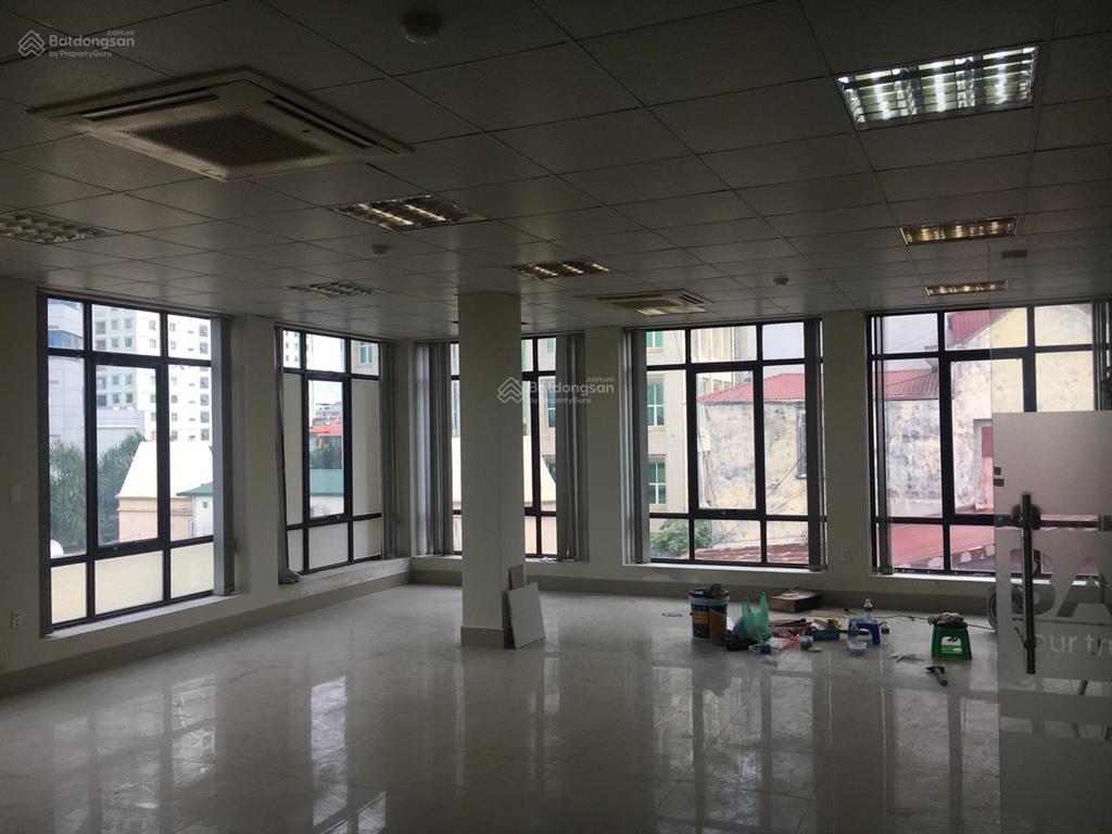 Cho thuê văn phòng tại 35 lê văn thiêm diện tích 80m², vị trí đẹp giao thông thuận tiện, có ngay