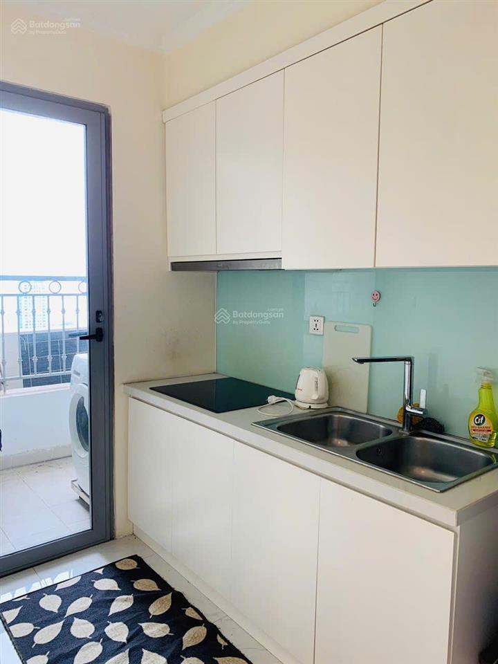 Cho thuê căn hộ tại vinhomes nguyễn chí thanh diện tích 120m2, 3 ngủ giá 25 triệu nội thất đầy đủ