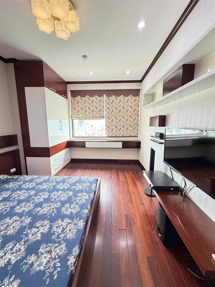 Cho thuê căn hộ tại platinum diện tích 117m2 3 ngủ giá 25 triệu full nội thất tầng cao view thoáng