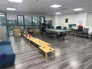 Cho thuê văn phòng tại đường láng diện tích 110m2, giá 24 triệu/tháng bao gồm phí dịch vụ, chưa vat