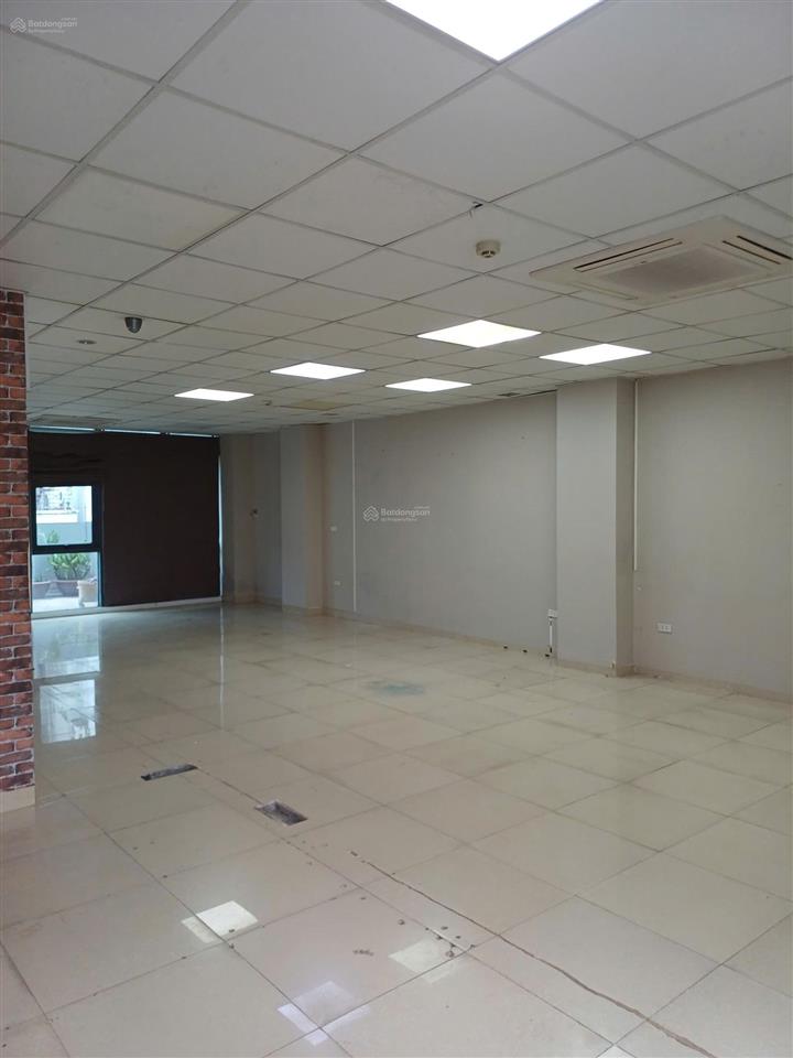 Cho thuê văn phòng tại ngõ 84 ngọc khánh diện tích 40m2, giá 9tr vào được ngay, vị trí đẹp