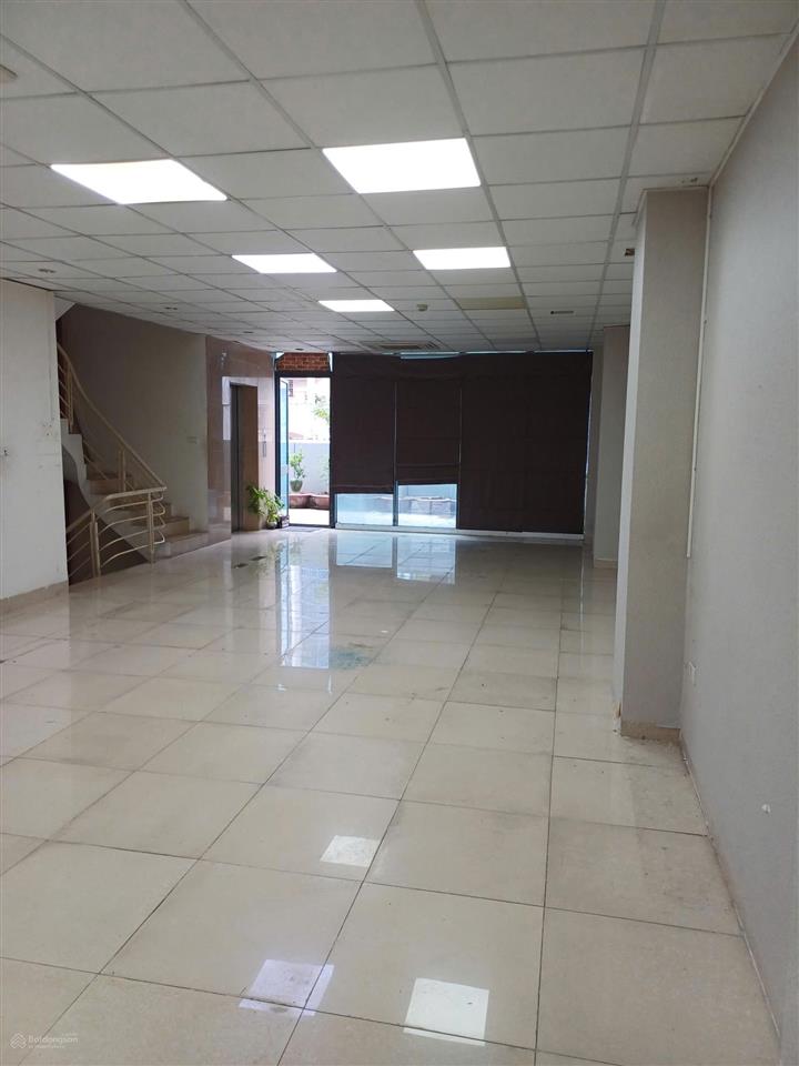 Cho thuê văn phòng tại ngõ 84 ngọc khánh diện tích 40m2, giá 9tr vào được ngay, vị trí đẹp