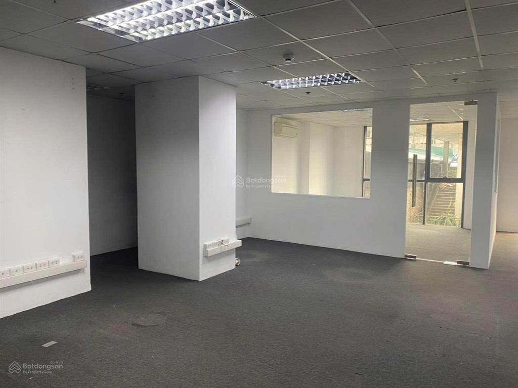Cho thuê văn phòng tại platinum ba đình diện tích 55m2 giá 18 triệu gồm phí dv, view hồ hoàng cầu