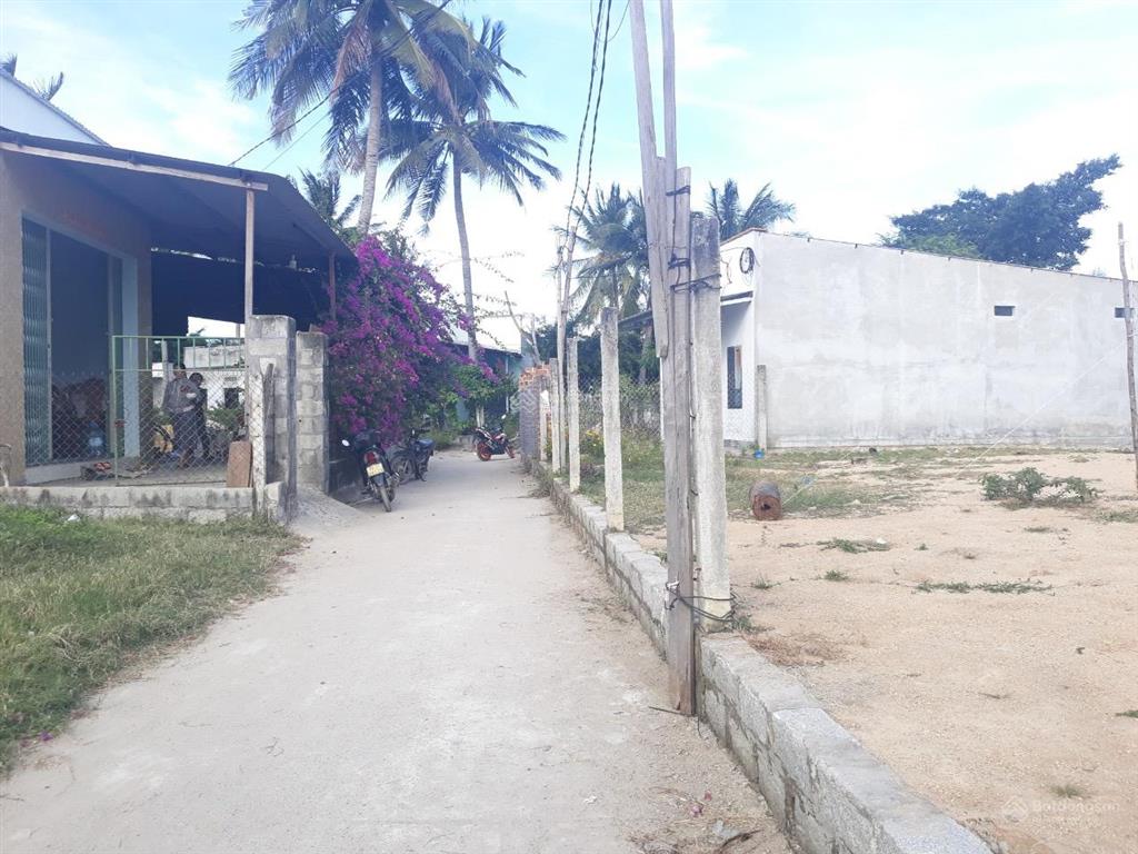 Bán đất có thổ cư, khu vực bàn cờ tân quý, cam thanh bắc.  0975 057 ***