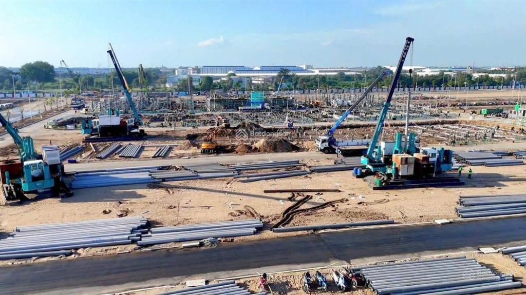 Siêu đô thị khu tây vinhomes sai gon park  hóc môn, ck lên đến 28%, hỗ trợ nh 0%/36 tháng